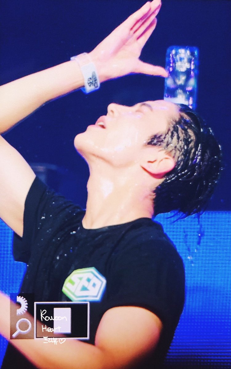 RowoonHeart's tweet image. 190405
#SF9 #에스에프나인 #로운 #ROWOON #김석우 #ロウン @SF9official