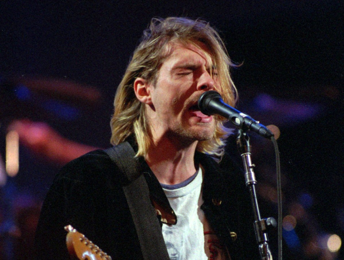 CityNewsTO's tweet photo. Kurt Cobain died 25 years ago today. Do you remember where you were when you found out about his death? Did his music have an impact on your life? #kurtcobain #nirvana https://t.co/2gy8Os7Aav