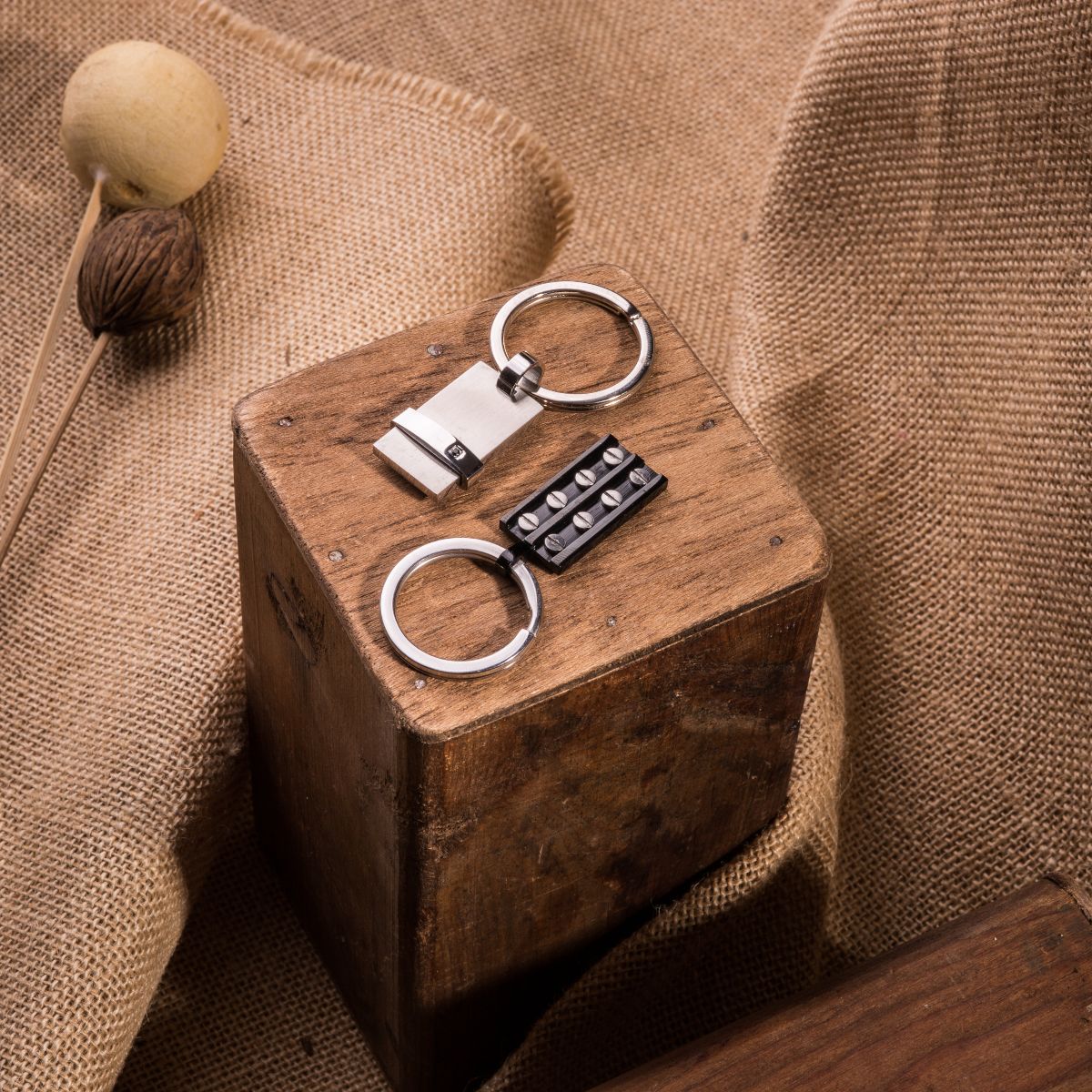 DikoruOficial's tweet photo. 🔑 DETALLES PARA TU USO DIARIO!! Conoces nuestros #llaveros? - https://t.co/bho3t9J1ER En #dikoru tenemos los #llaveros en #acero de nuestra colección #UOMO by #Gofrey. Envíos gratis a partir de 35€ https://t.co/Qut2zha8mS