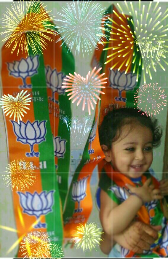 SaundiD's tweet image. #AbkiBaarChowkidar
#ModiUnstoppable 👌✌💪🙏
👼👼👼👼👼👼👼👼👼👼👼
👼👼👼👼👼👼👼👼👼👼👼
👼👼👼 नन्हें #चौकीदार 👼👼👼
👼👼👼👼👼👼👼👼👼👼👼
👼👼👼👼👼👼👼👼👼👼👼
#IndiaSaysNaMoAgain
#IndiaUnstoppable
#PMModiOnABP #rOcKiNgMODI
@RubikaLiyaquat & @awasthis की
तो~निकल पड़ी~😝😜