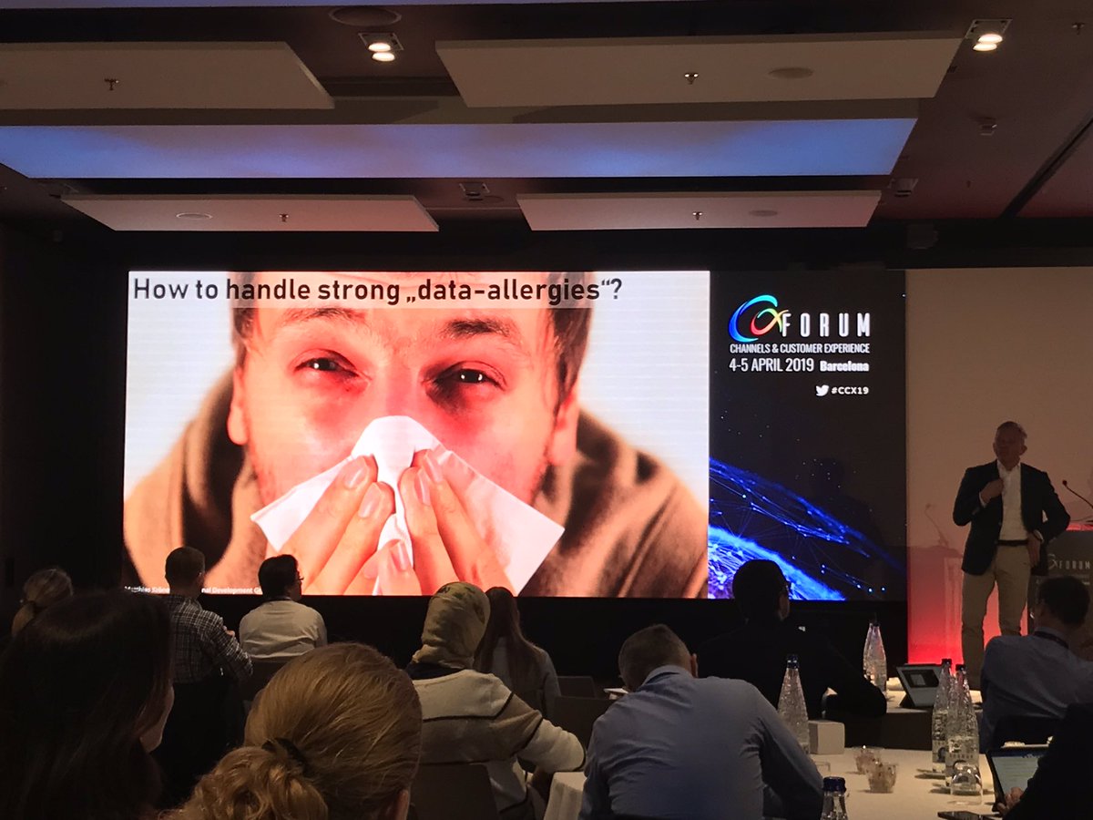 MassiDigital's tweet photo. customers are afraid that their data is misused #dataprotection #digitalbanking #ccx19 https://t.co/1czEfttyBD