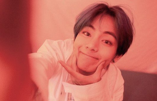 nhim_thi's tweet photo. Hi ! Nhớ nhau không ? Lâu quá nè 😁😁😁

@BTS_twt #BTSBillboardTopGroup https://t.co/Kj6ZYzqXe9