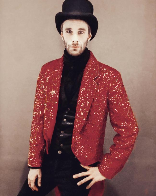 Adam Baxter <a href="/notreallymagic/">Magic Adam</a> will be ringmaster for <a href="/Dumbo/">Dumbo</a> on Saturday afternoon from around 2pm performing magic tricks in the foyer of <a href="/CityScreenYork/">City Screen York</a> 
yorkpress.co.uk/news/17552139.… 
<a href="/VisitYork/">✨ Visit York ✨</a> @WhatsOnInYork <a href="/Things2DoInYork/">Things To Do In York</a> <a href="/headlockvintage/">headlock</a>