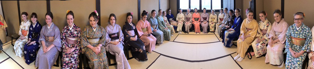 THSch_Geography's tweet photo. Kimonotastic panorama! #THSch #Talbotheathinjapan #InsideJapanTours https://t.co/tVdwrtORV8