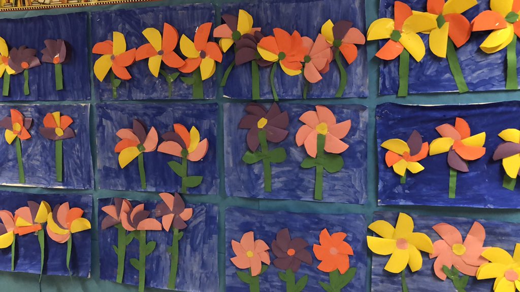 DrainLabelle's tweet photo. Creativity and collaboration inspired this Spring art in 3D! @hsdlearns https://t.co/IzEw3DTOYM