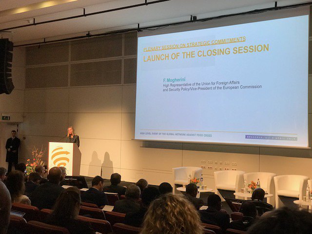 UNPeacebuilding's tweet photo. “To operationalize the #HumanitarianDevelopmentPeace nexus, we need joint analysis and more pooled funding mechanisms as current funding streams are driving us apart” Henk-Jan Brinkman Chief @UNPeacebuilding Strategy and Partnerships at High Level Event on #GlobalFoodCrises https://t.co/jDZal4MMt3