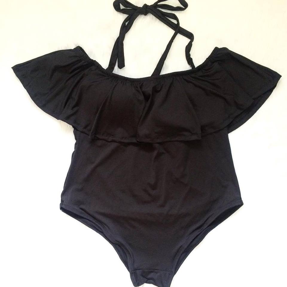 SunkissedPlus's tweet photo. TARA and FLORA are trending right now! Send us s private message to order. Limited stocks only! #plussizeph #swimsuitph #swimwearph 

Size: XL-2XL
Code Names: TARA (left) FLORA (right)
Price: Php 600 each plus 175 SF https://t.co/YBjsTlP7sP
