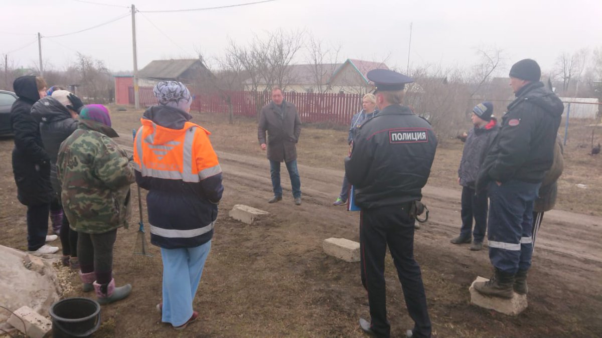05 апреля 2019 года проведено собрание с жителями п. Станция Скуратово. На собрание был приглашен участковый уполномоченный полиции. Присутствовало 14 жителей. Заданные вопросы: тарифы на мусор, уличное освещение, ремонт дорог.