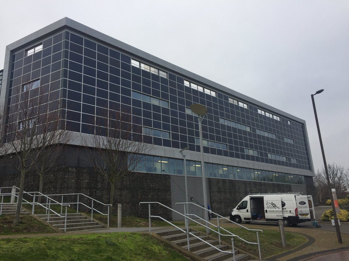 sa2000ltd's tweet image. We are delighted to have provided our first clean to Stevenage Bioscience Catalyst. This clean to the two modern, state-of-the-art properties involved cleaning the windows, skylights, glass panels and two very large solar panel walls #supervisionassured2000ltd #windowcleaning