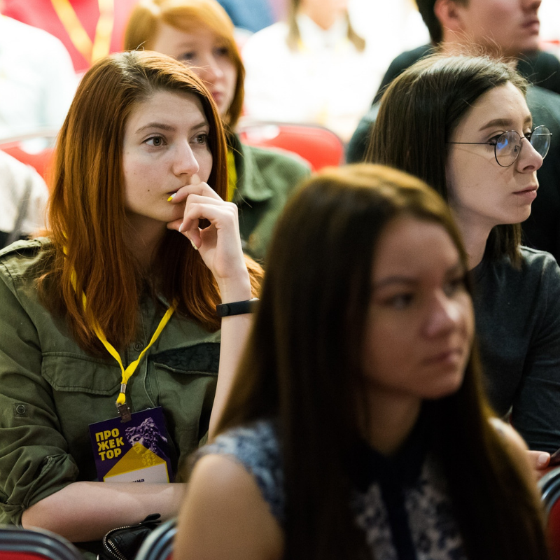 nutnet_ru's tweet image. 30 марта вновь состоялась конференция «Прожектор», где руководители проектов делились опытом в управлении. Наш коммерческий директор Иван Лощёнов выступил с докладом о важности коммуникации и последствиях ее игнорирования. Подробнее: vk.cc/9fy1jf

#nutnet #натнэт