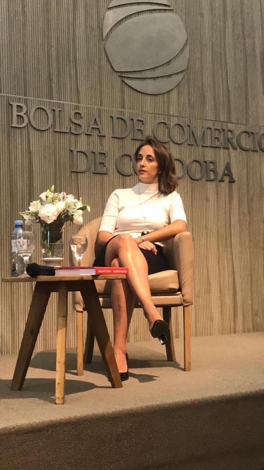 BolsaCordoba's tweet photo. 🔊 La Lic. Florencia Costantino nos comenta sobre uno de los capítulos del BEA - “El gasto de subsidios fue mayor al aumento de salarios del 2014, y alcanzó 4% del PBI en relación al 1% actual” #HablaElInterior #25añosBEA #JeskoHentschel #HentschelEnLaBolsa https://t.co/e4b0QoY5Go