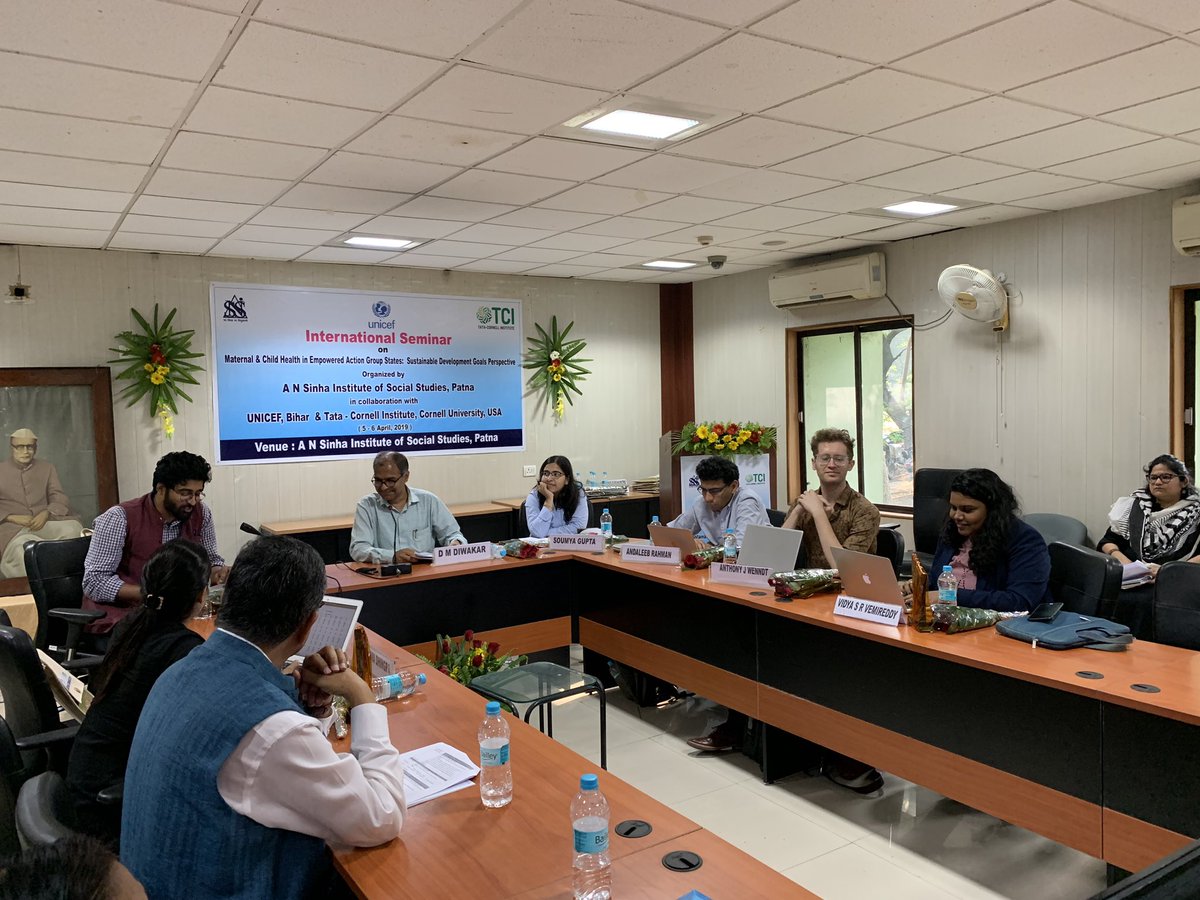 @TataCornell  researchers @AndaleebR @vvidyasachi @grainmold @SunainaDhingra @Naveensridhar sharing @TataCornell’s wide range of work around #foodnutritionandhelth at #MaternalChildHealth seminar in Bihar