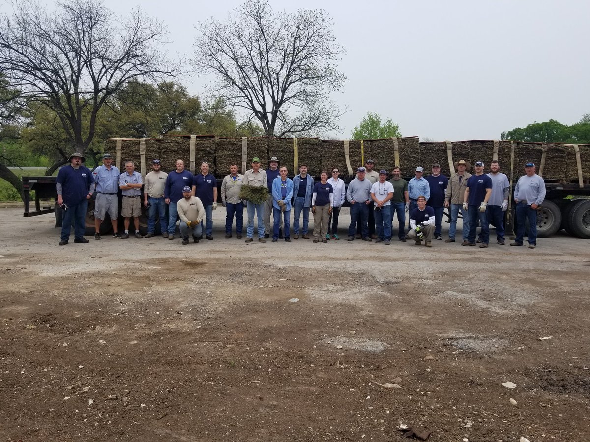 royce_ahrlett's tweet photo. #lcrastepsforward in San Saba laying grass over old city pool https://t.co/bpDHkyUzBE