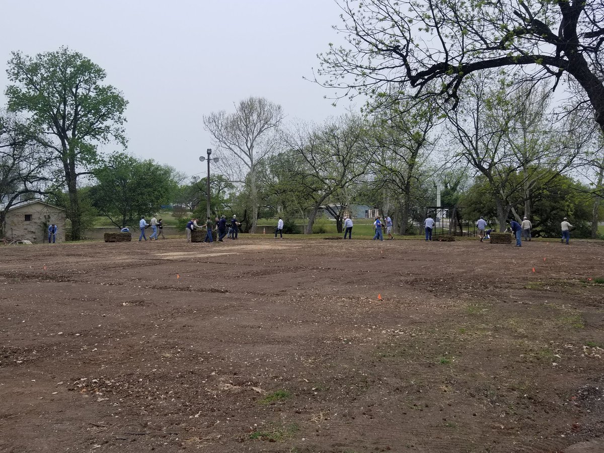 royce_ahrlett's tweet photo. #lcrastepsforward in San Saba laying grass over old city pool https://t.co/bpDHkyUzBE
