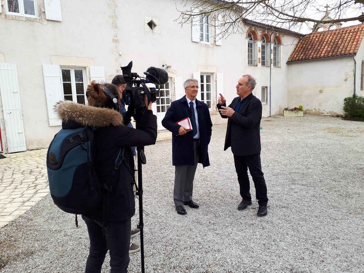 F.DUGAS-RAVENEAU tweet media