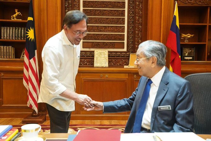 View image on Twitter