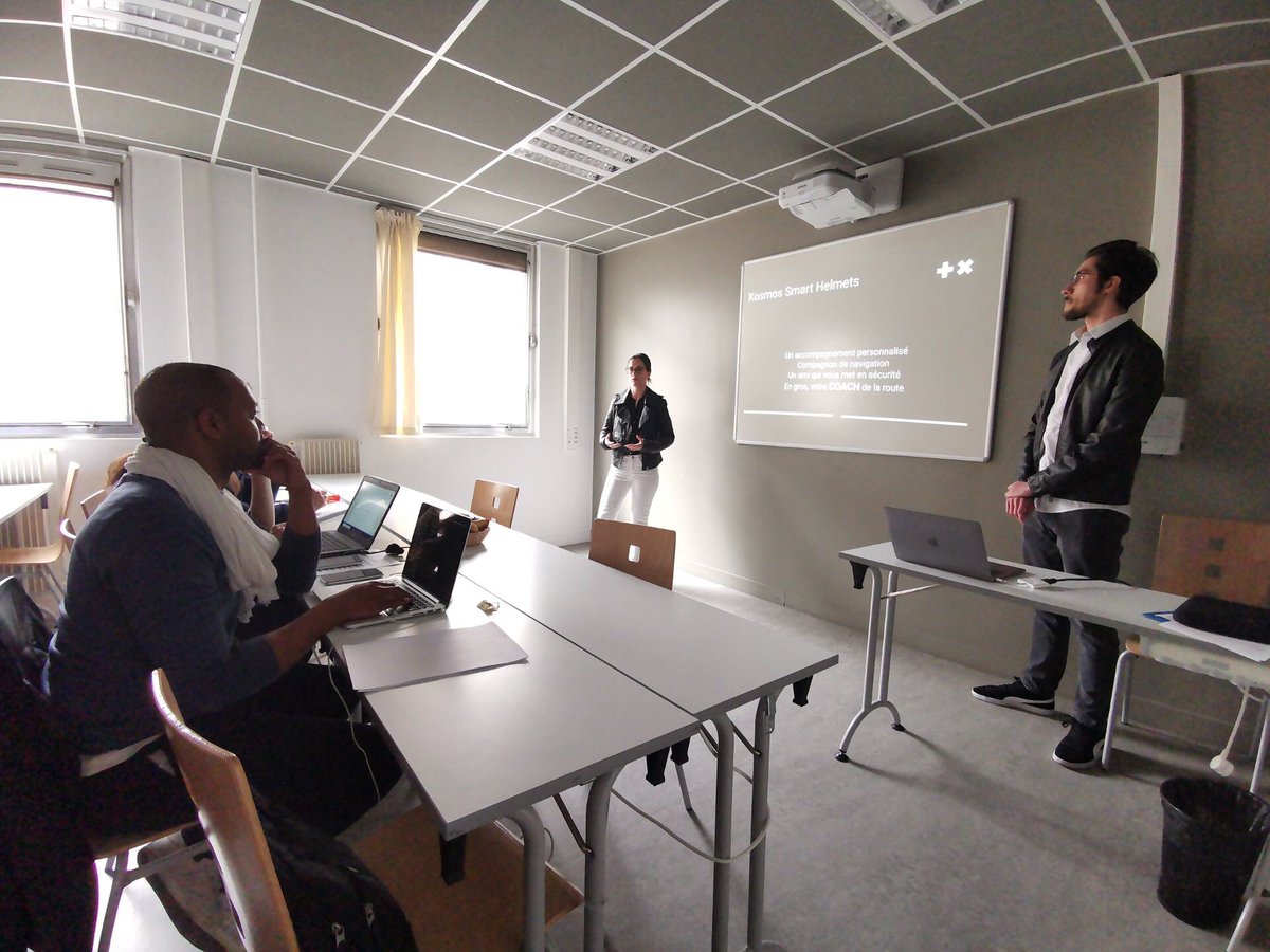 EpitechDigital's tweet image. J-J pour nos étudiants de Master #Soutenances #ProjetDigital 🤓✌️!