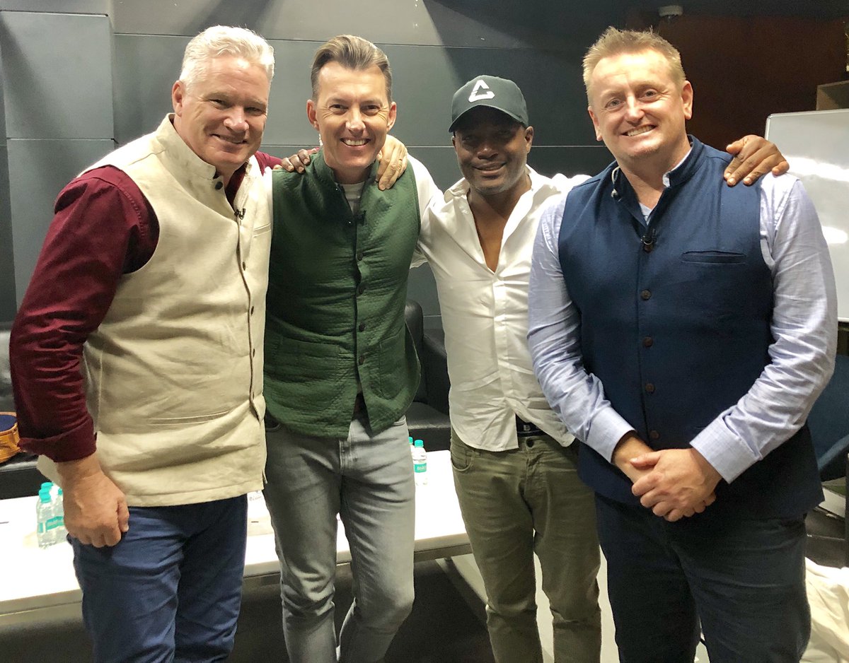 BrettLee_58's tweet photo. Look who’s is town! @BrianLara 
What a legend 🏏
and an even better bloke! 
Great to see ya mate @ProfDeano @scottbstyris https://t.co/0pYCqYyayo