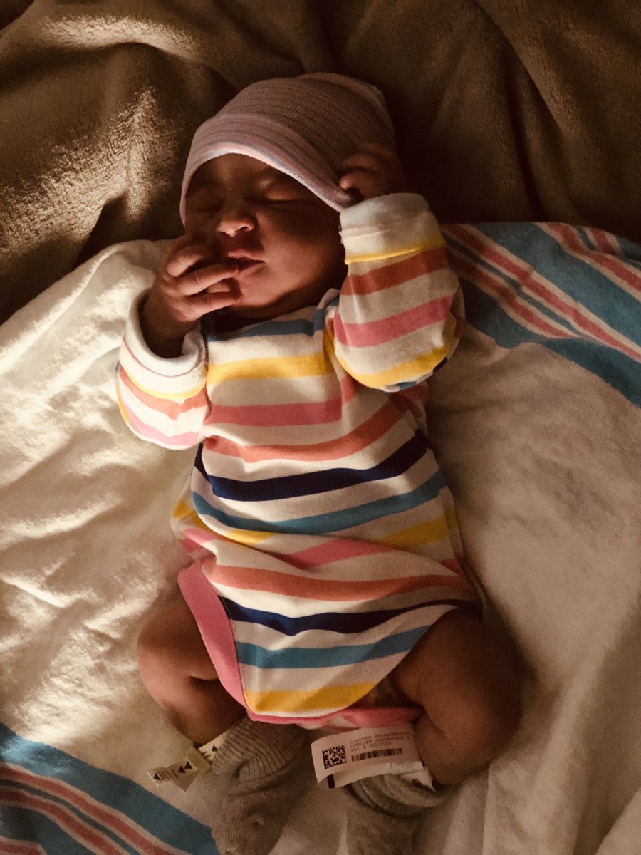 MomStarsBlogger's tweet photo. We missed you all this week, but we had a baby that was about to pop! 😁       

We would like to Wel Come the newest edition Nia Jayzelle Newby, 7 lbs of perfection as her mother says. Born on 4/4/19 @7:42 a.m. 
*
*
*
#NiaJayzelleNewby
#NewestEdition
#Sunflower
#Joy
#Love https://t.co/1Jx60SQv7p