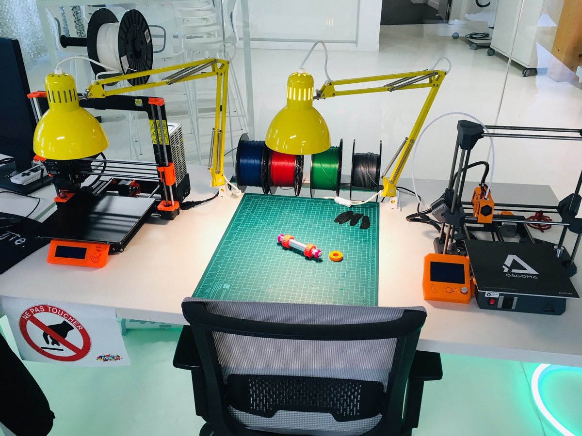 perrlemrr's tweet photo. Visite inspirante des espaces #ADICODE #URBAWOOD cet après-midi avant le départ en week-end - conclusion : penser à l’expérience recherchée pour déterminer le type d’espaces à mettre à disposition, et exploiter les plafonds ;) @bibcoline @ScPoLille https://t.co/AEpi6pOImp