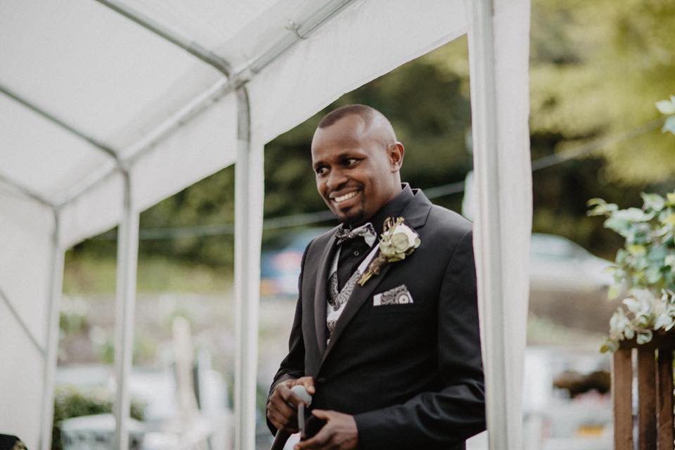 afrivazi's tweet photo. On that #fridaymood 😊😊
#mensfashion
#menswear
#bowties 
#pocketsquares
#halfcoats
#africanmen
#groomsmen
#weddings
#africanprintmenswear https://t.co/D7GNF6PWyl