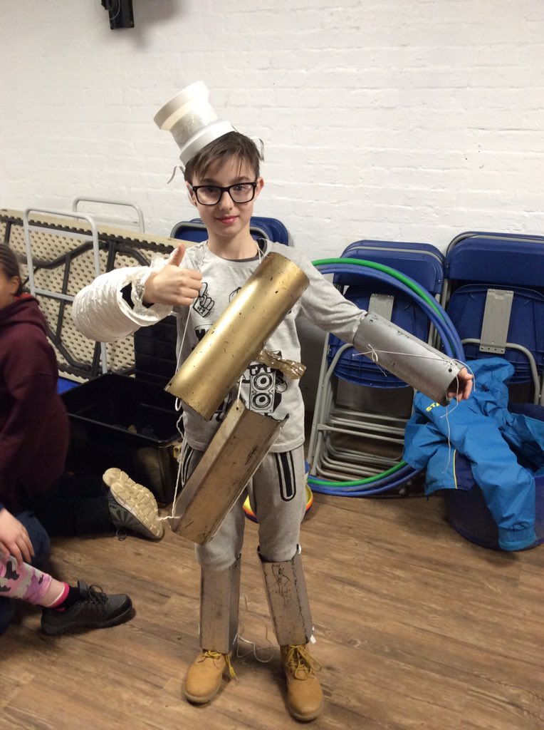 Misshemming_NJS's tweet image. Robot Wars!!!!@National_Junior @National_Y5