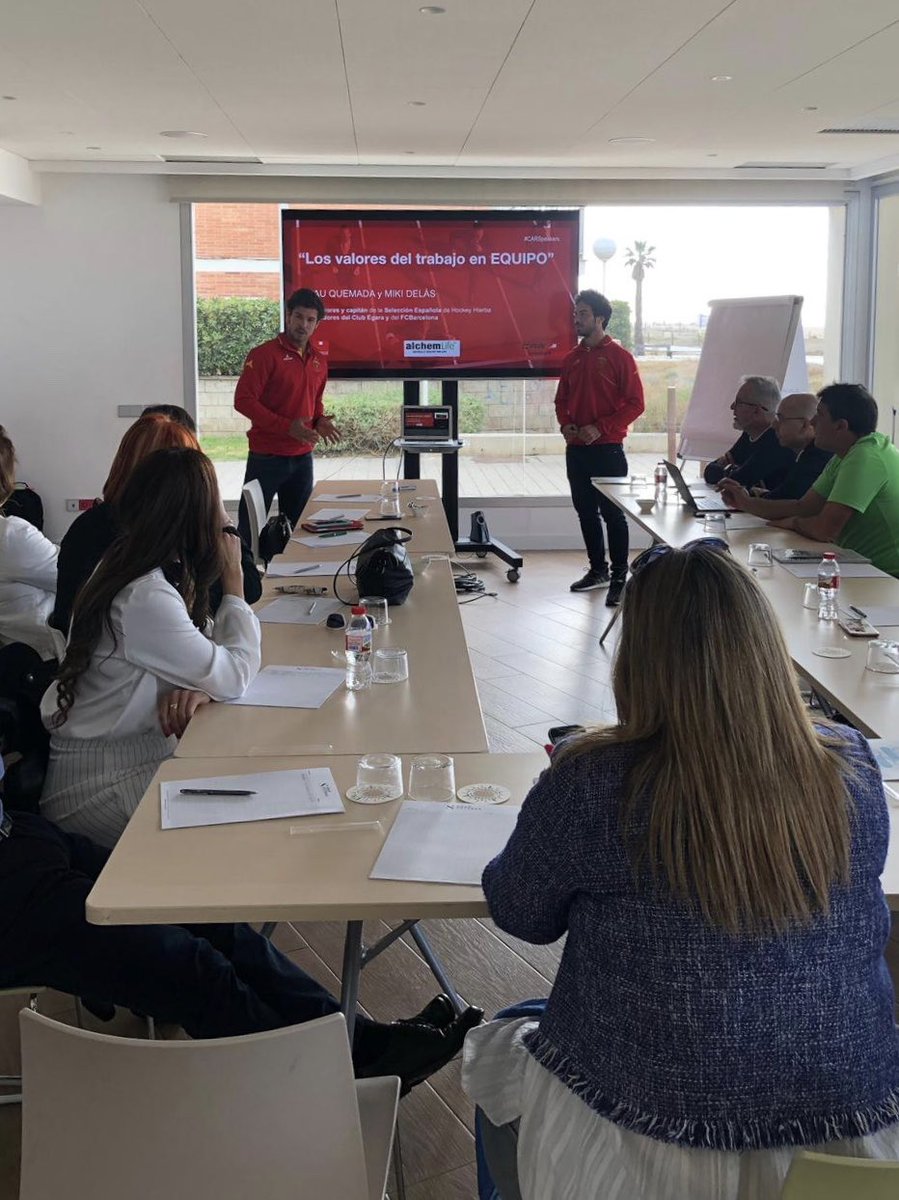Encantado de transmitir los valores #CarSpeakers del <a href="/CARSantCugat/">CAR Sant Cugat</a> a empresas tan naturales como <a href="/AlchemLifeIN/">AlchemLifeIN</a> con mi gran compañero de equipo y amigo <a href="/PapauQue/">Pau Quemada OLY</a> #teamwork #naturally #healthy