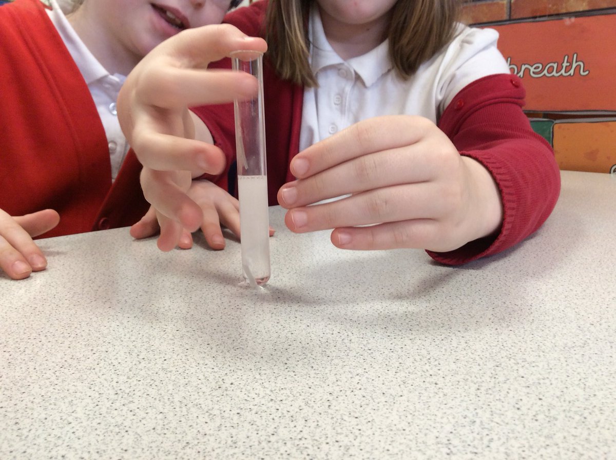 KnypersleyFirst's tweet photo. Class 9 loved our visit from Mrs Davies from James Bateman this afternoon. We had great fun watching our rockets launch and making explosions! #science #jamesbateman #experiment https://t.co/R1TsBQKbHI