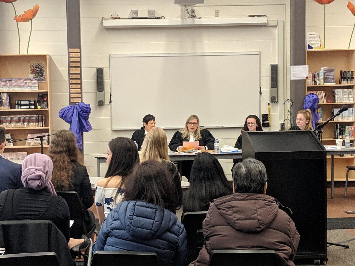 LauraEdgeUcator's tweet photo. @HaltonDSB gr. 11 &amp; 12 law students participating in Mock Trials. Students have been preparing for weeks for this event. There are future lawyers in the room! Our students are impressing the guest judges! @GarthWebbSS #futurelawyers @OJEN_Halton @HDSBSecProgram https://t.co/eRPAnj0lzN