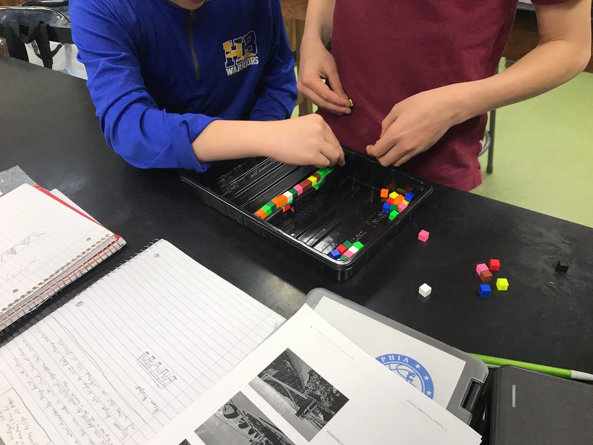 mattrobo125's tweet photo. Warriors building bridges, literally. Engineering bridges that can withstand floods. #WarriorStrong #WeAreRedClay #RobinsonScience #Determined https://t.co/94TnEZeCZ7