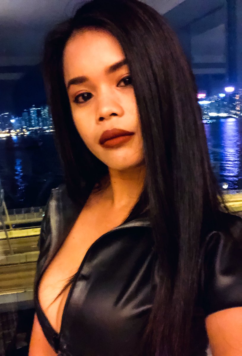 MsNikkiBkk's tweet photo. have a nice weekend 🖤💋

#BDSM #Bangkok

pic is a 🇭🇰 memory https://t.co/yqTsbv6a7s