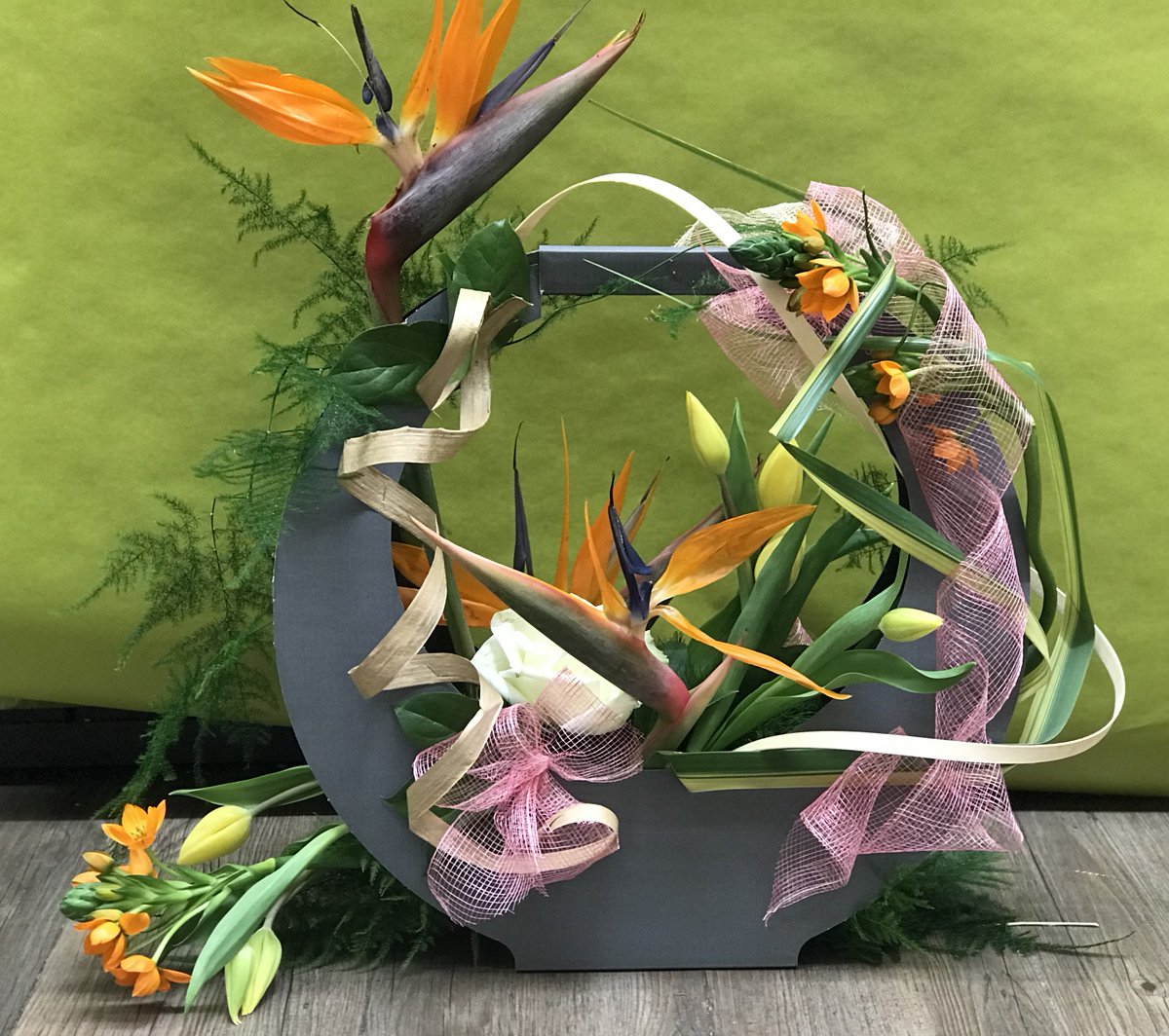 PolypapFrance's tweet photo. Merci à Stéphane Deliot MADS Formation pour ces idées toutes douces de portages pour la fête des mères 🥰
https://t.co/eZl0tpmj0H
#Polypap #France #Fleurs #Fleuristes #Bouquet #Portage #Fêtedesmères #MothersDay https://t.co/7jkoS0YILb