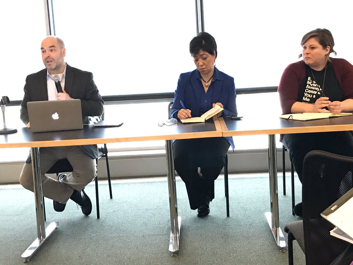 Howard Rosing from <a href="/DePaulSteans/">DePaul Steans Center</a> <a href="/AnnaAlvaradoCPS/">Anna Alvarado</a> and <a href="/VanCerny/">Heather VanBenthuysn</a> on panel exploring how we are preparing young people for democracy <a href="/SLCECChicago/">SLCEC Chicago</a> Civics Summit