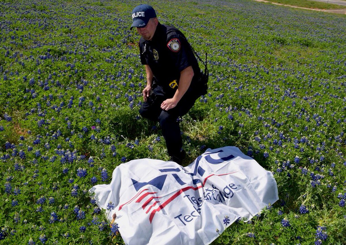 tstcwesttexas's tweet photo. Felt cute, might have to get anti-venom later.
Officer King of #TSTCSweetwater Campus Police reminds ya’ll that snakes love #bluebonnets as much as you. Look before you lay!🐍
#BackTheBluebonnetsChallenge #TSTCProud
p.s. the snake on the flag was fake, but the message is real! https://t.co/9xPbY2WQPM