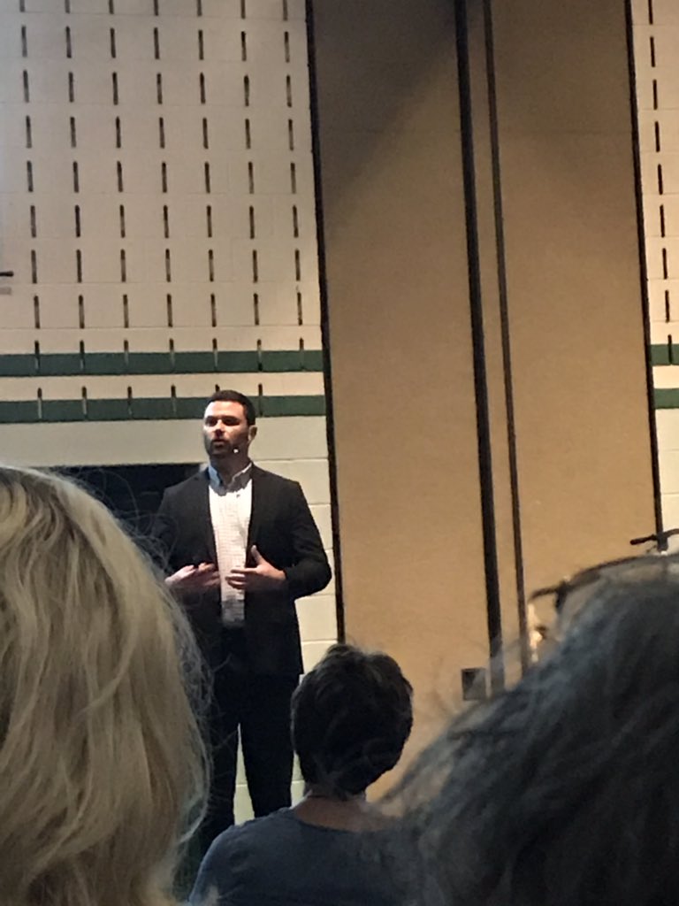 MsBuragina's tweet photo. Grateful to @mattbergman14 for reminding us all that ‘any growth requires the temporary loss of some comfort’ during today’s #ALCDSBTechFest
#UDL #mindset @alcdsb https://t.co/l3d8GDNnQx