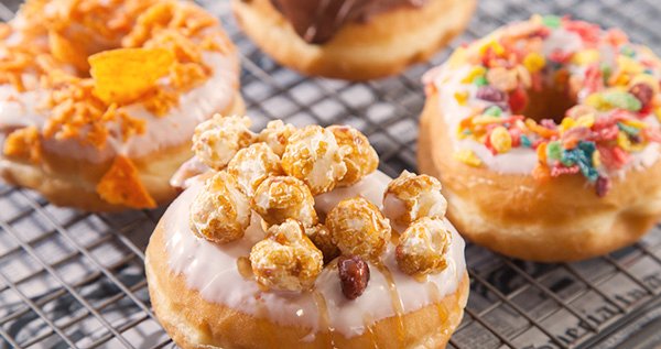 ofertadeldiapr's tweet photo. ¿Que no te dan ganas de salir corriendo y comerte una? #WoodDoughnutspr

Busca la oferta aquí: https://t.co/QEtqh27NU8 https://t.co/l5kgk0V3rY