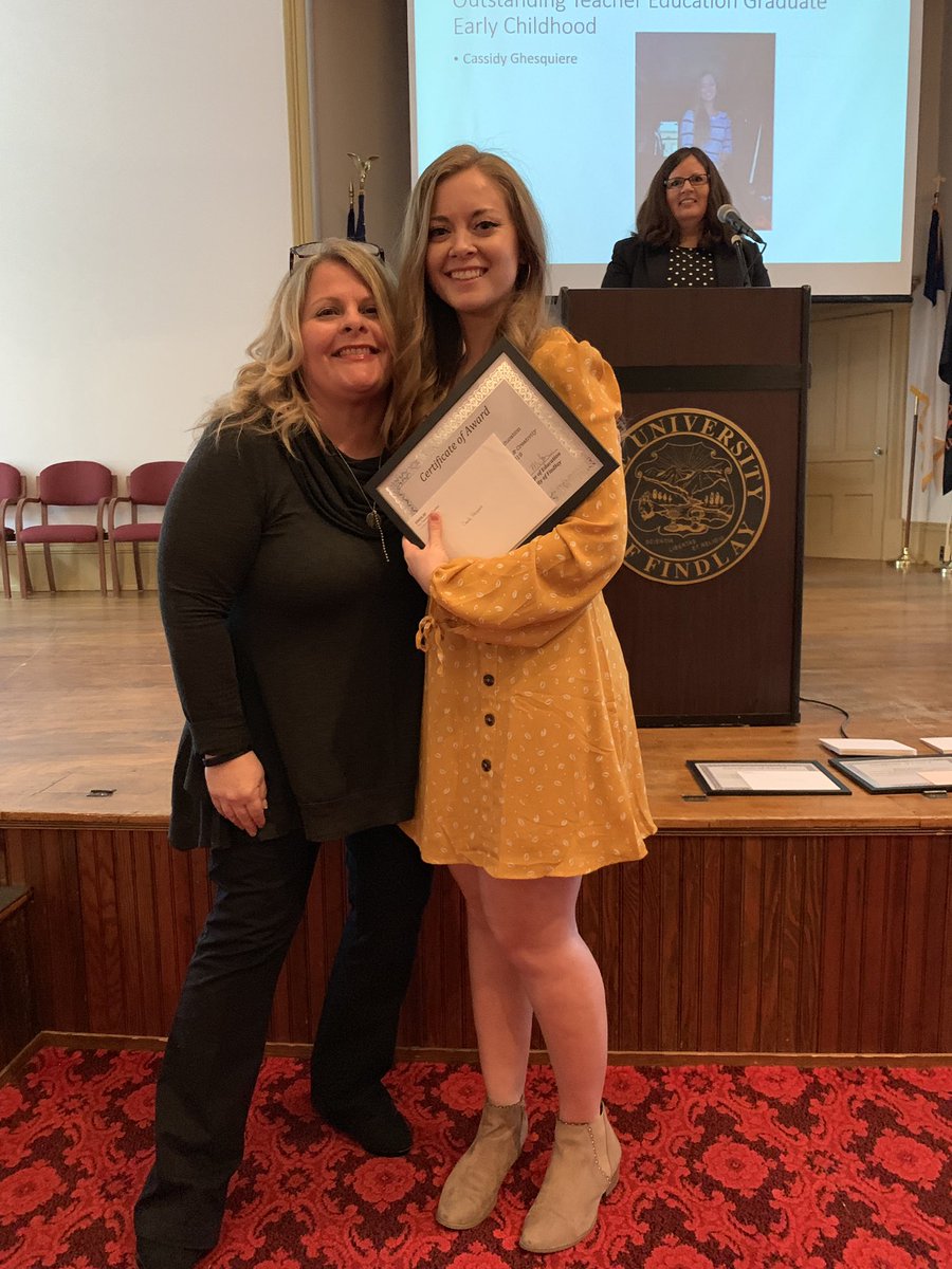UFindlay_COE's tweet photo. We are having a great day at SSC. Many awards for Outstanding Student Teachers, Rising Stars and a wonderful Alumni Speaker Emmy Beeson, Superintendent @TollesSupt     #UFCOE https://t.co/8bjccV1ne1