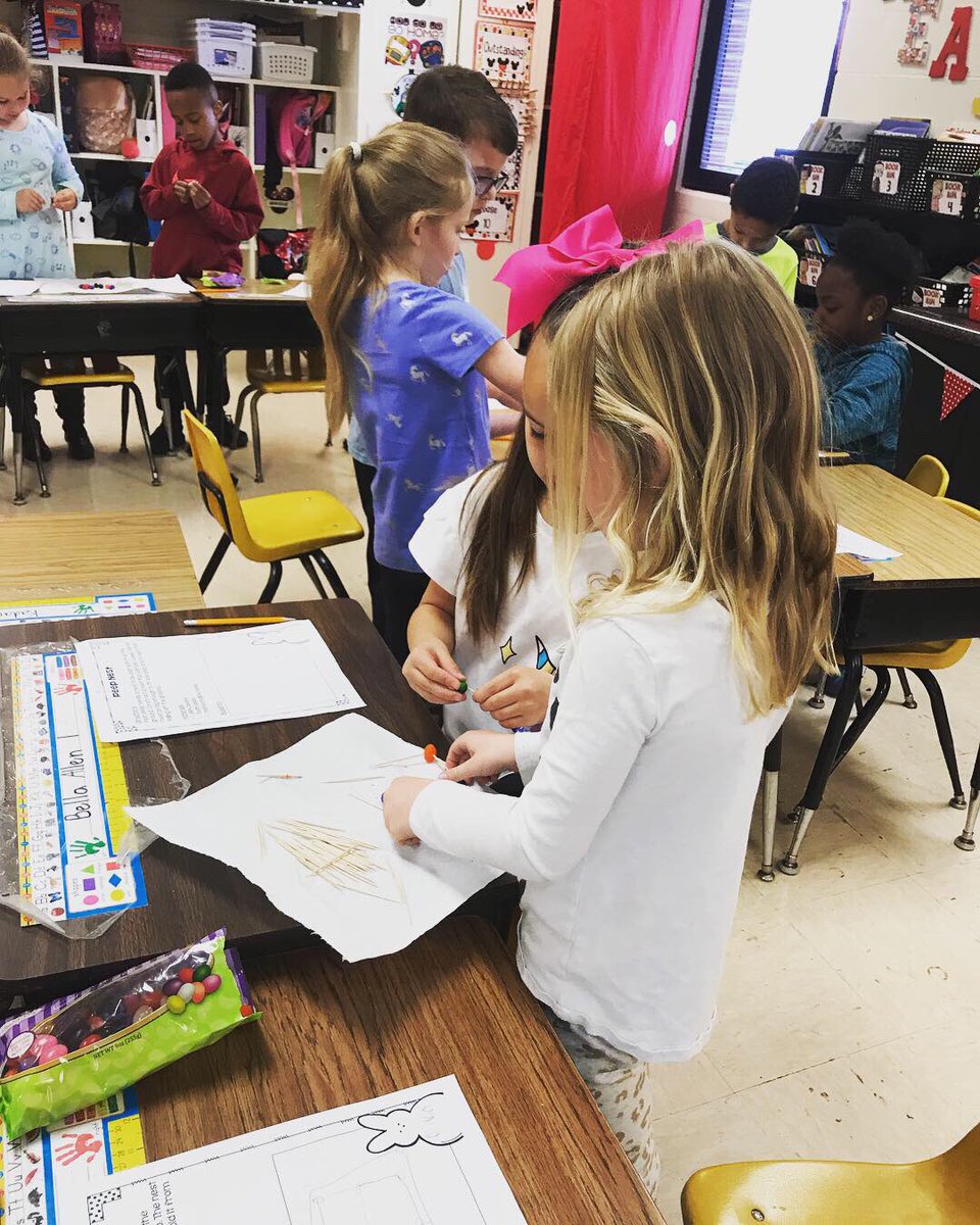 We are learning how to build things using stem! We are building nests to keep our peeps safe! <a href="/FloydCoSchools/">Floyd County Schools</a> <a href="/GlenwoodPrimary/">Glenwood Primary School</a> #Atribebegins #FloydCoSchools