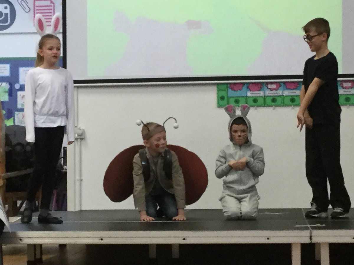 ColeshillHeath's tweet photo. Year 4 rocked the dress rehearsals for their Easter Assembly this week! Can't wait for the performances next week. #learningwarriors @nfowles5 @cebudd4 @Stevens_Matt1 @cathiewhiting1 @dad07day https://t.co/3f97A3n6QE