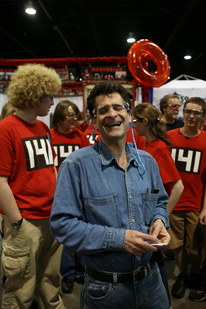 Today (April 5) is Dean Kamen's birthday! As a brilliant inventor, entrepreneur, and founder of FIRST, Dean has inspired countless people to pursue careers in STEM and use their skills to improve the lives of others, their communities, and the world. Happy birthday, Dean! 🎈