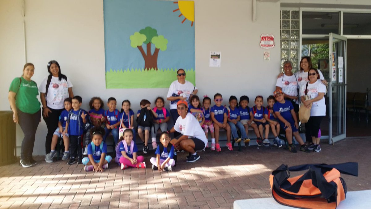 ymcasanjuan's tweet photo. Niños, jóvenes y adultos de la Y en camino a participar en las actividades del Día Mundial de la Actividad Física en el Parque del Tercer Milenio.
#RafaPUR #agitamundo #SomosLaY https://t.co/5tAkJ6nR8M