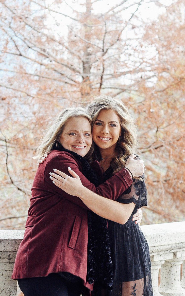 281_450's tweet photo. Happy 18th Birthday to my one and only Sheridan!  ❤️ you so much @sheridantupa https://t.co/8Nc6pNkVdX