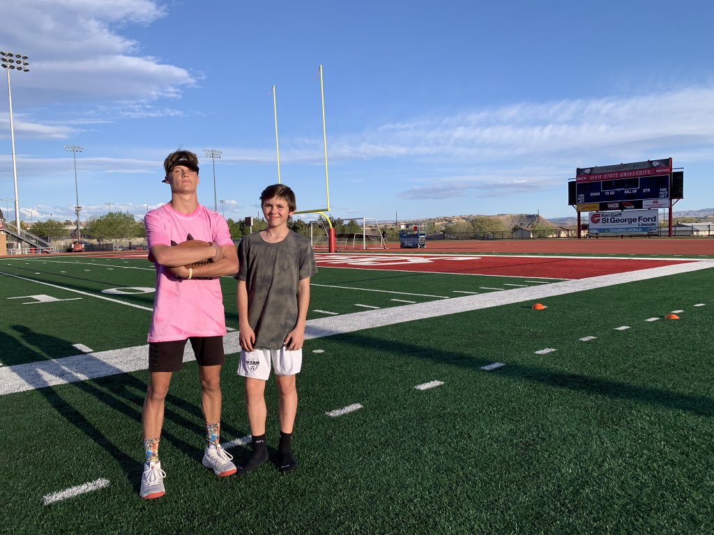 CannonDevries's tweet photo. Good day throwing at Dixie state!🏈👀🔥 @brittyboiii https://t.co/qxWnZYj6wp