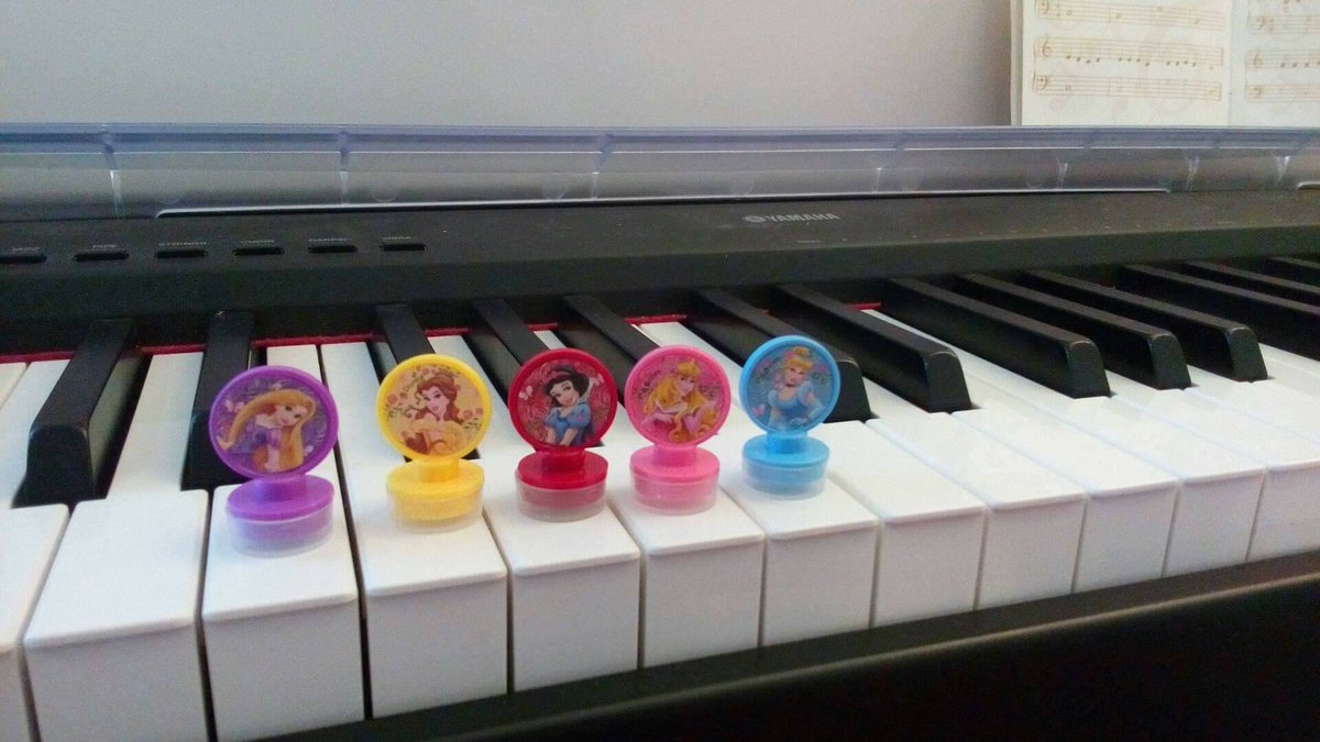 feely_music's tweet image. Caption this! 

#daddysgirl #princessgames #birthday #waterloo #diyfun #craft #activitieswithkids #homecrafts #toddler #mom #kids #games #music #pianolessons #guitar #music #education