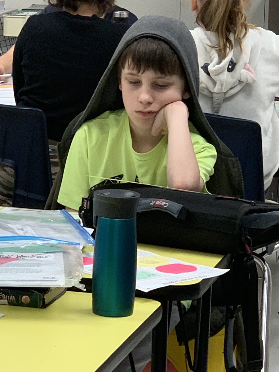 pedmama's tweet photo. Look at this precious angel’s concentration! @jenkscsis @sportsfanCS  #ourWHY #PowerOfPositivity https://t.co/FgXE1dcAnG