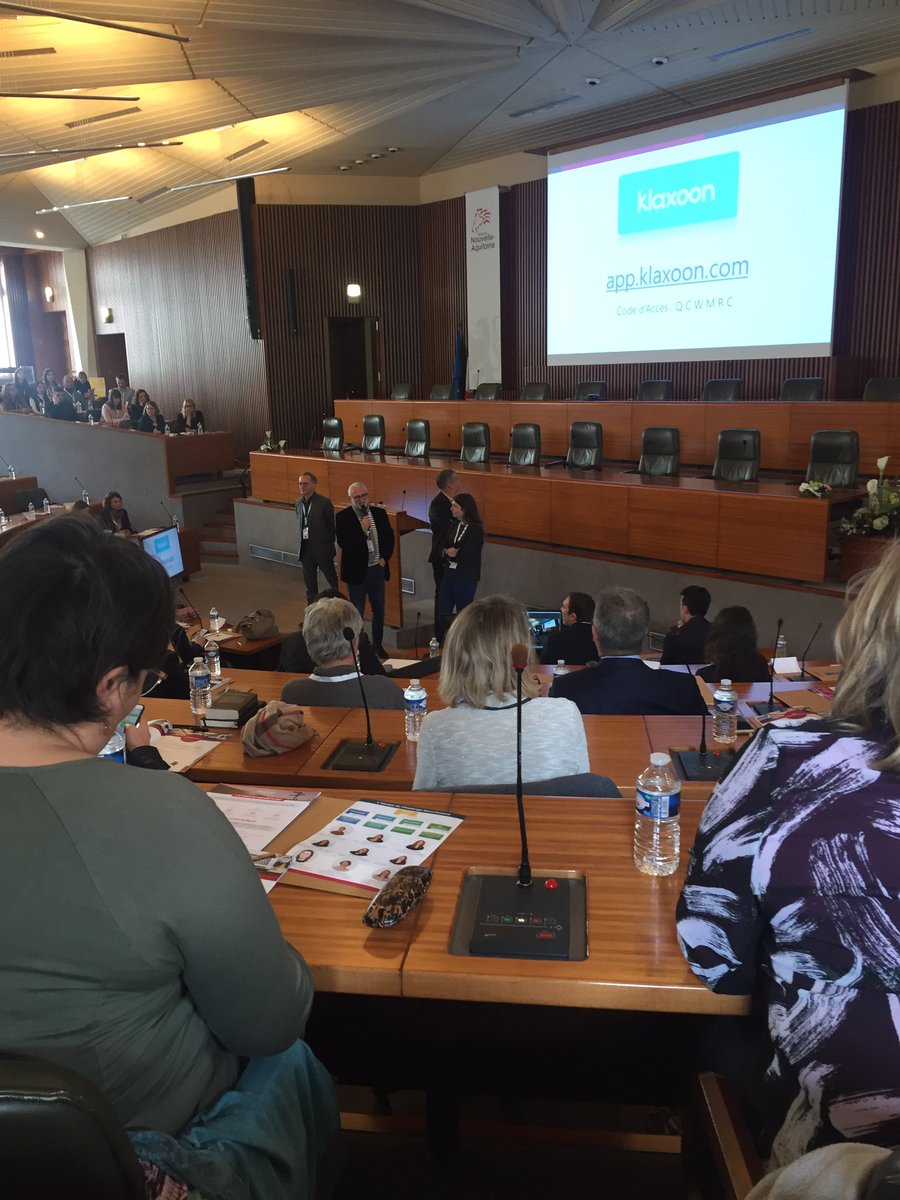 Apec_NA's tweet photo. #ColloqueRH @colloqueisfogep « L’engagement» Bruno Debatisse DRH @Legrand : « Nous conduisons tous des phases de transformation = essentielles dans nos organisations. Nous devons donc avoir des collaborateurs engagés pour conduire ces phases » https://t.co/7dGepEw0sH