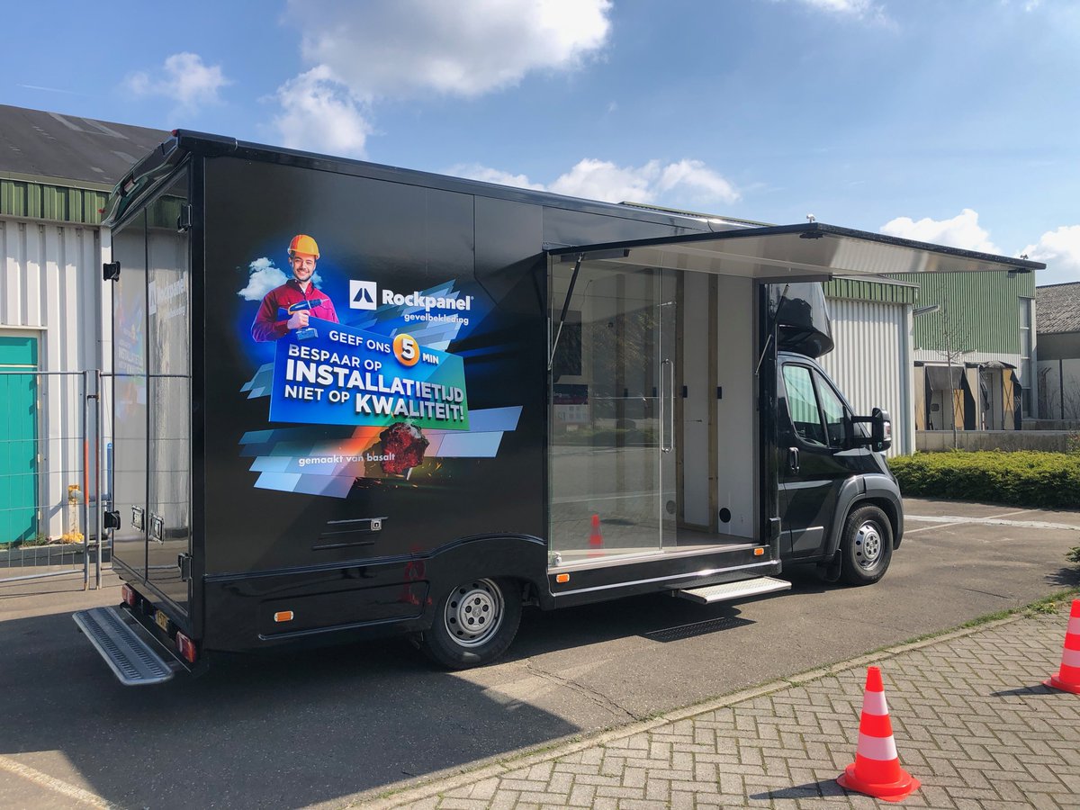 Erik_Ras's tweet photo. Vandaag de RockPanel bus afgeleverd. 
Rockpanel gaat hiermee voorlichting geen over de voordelen van hun gevelbekleding.

Wellicht zo'n oplossing ook interessant voor U? Bel ons dan op +31 344 652 228 https://t.co/FHxq7W6keP