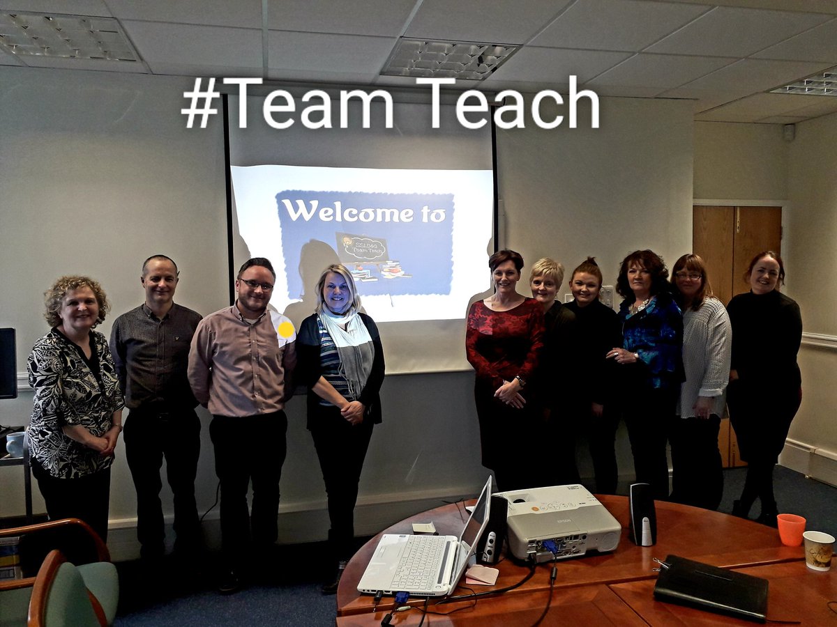 dlmcsparron's tweet image. Great way to end tbe week... Learning together 

#teamteach #westerntrust @cairns_norma @SocialWork71