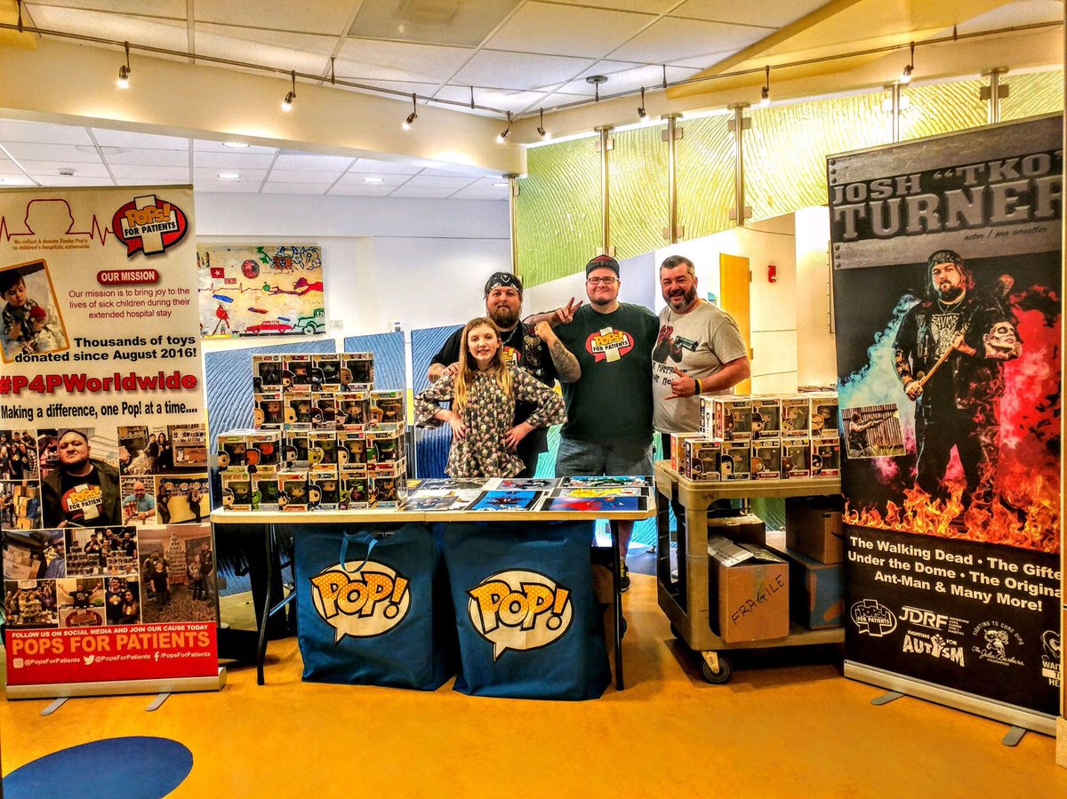 Play4Patients's tweet photo. Everything given out was from all of the kind folks out there who sent something in via mail over the past couple months. We are grateful for everyone's continued support & we are excited to do this again very soon once another donation batch is gathered. Thank you! #P4PWorldwide https://t.co/90Qrceb8Rt