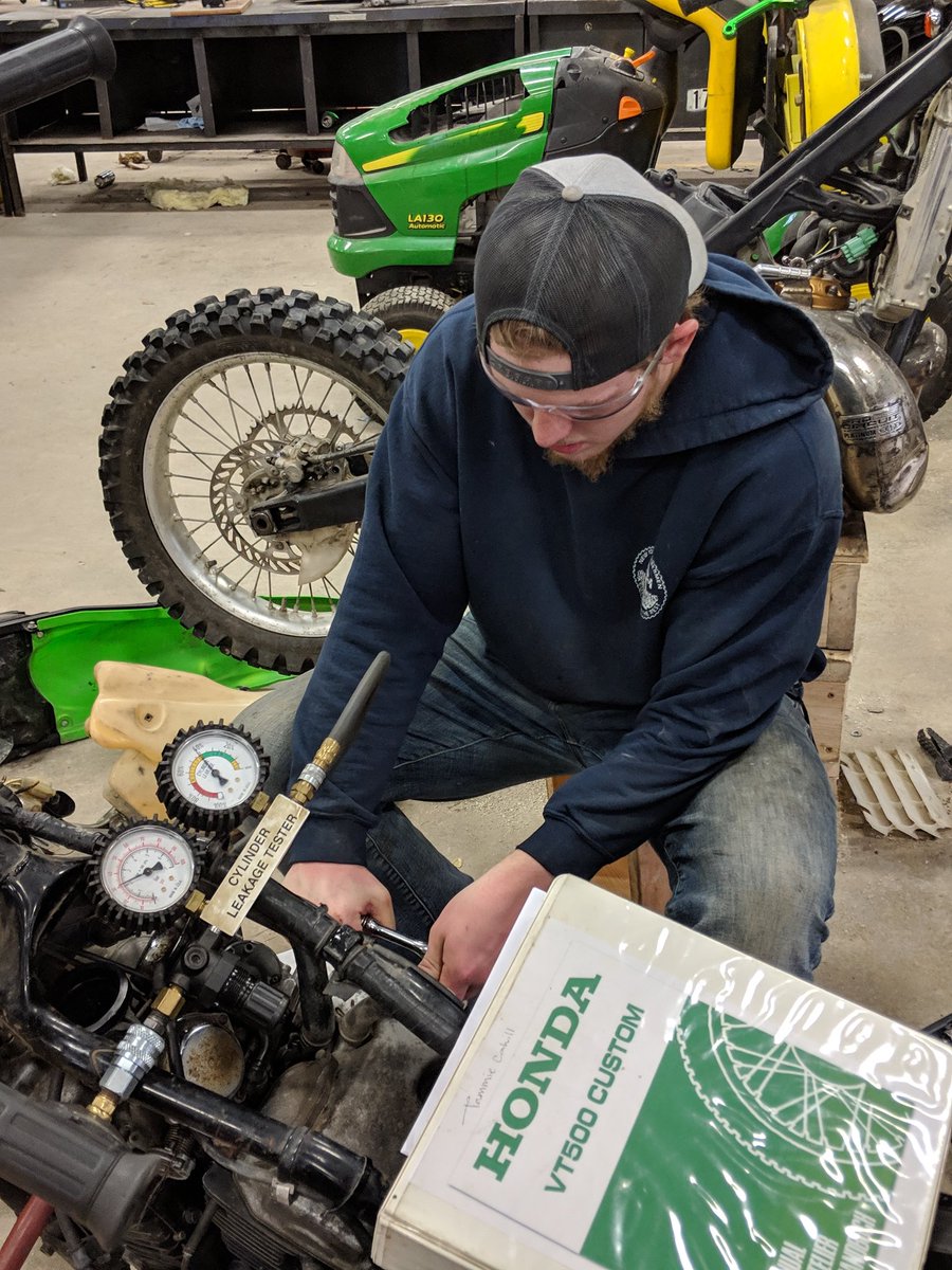 BT Engine Mechanics tweet media